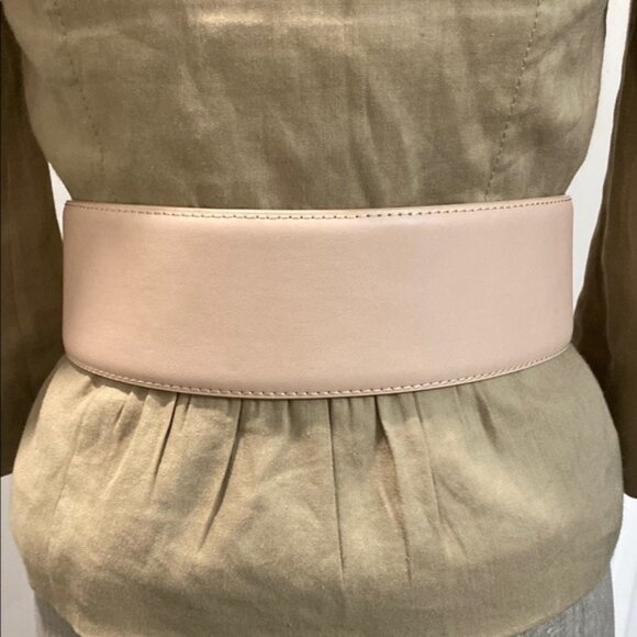 Le Chateau blush pink Wide Belt - Picture 4 of 13